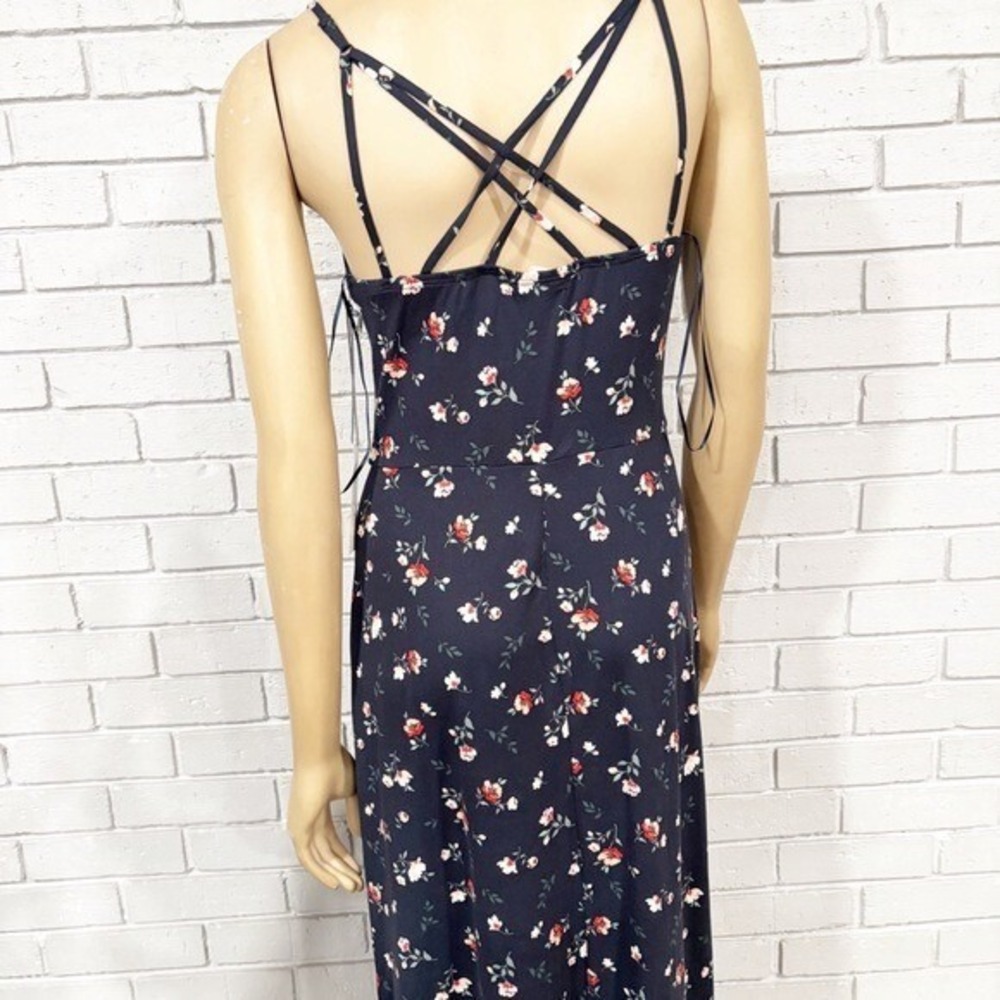 Nine Britton Women's Blue Floral Willow Knit‎ Maxi Dress - Size Medium - Picture 6 of 15